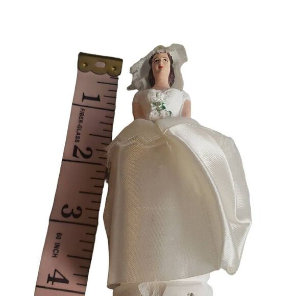 Vintage 1957 Pfeil and Holing Cake Toper Bride Figurine - Picture 4 of 16